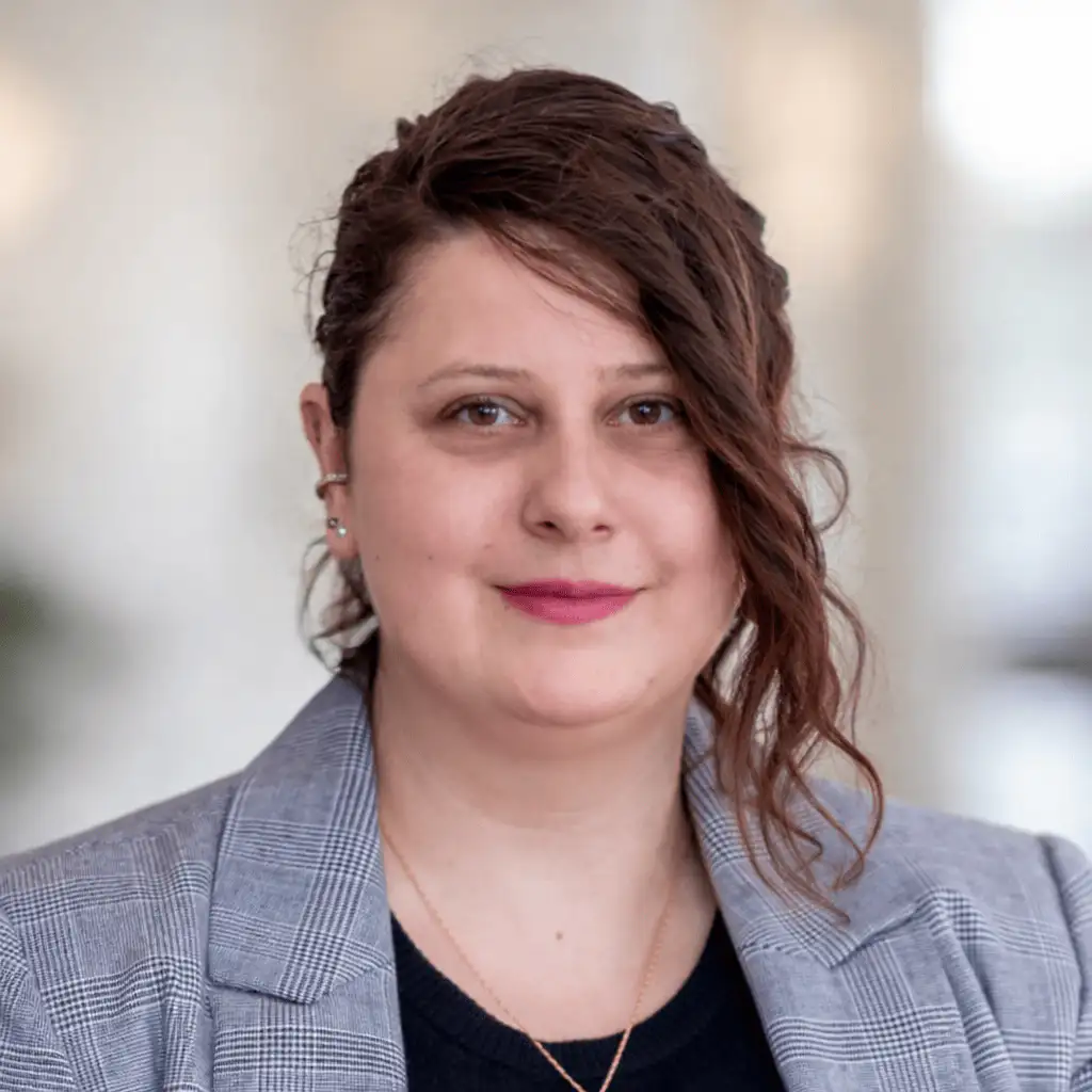 Alexndra Potapova — Finance Advisor